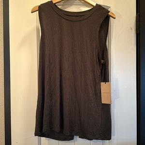 Halogen Keyhole Tank